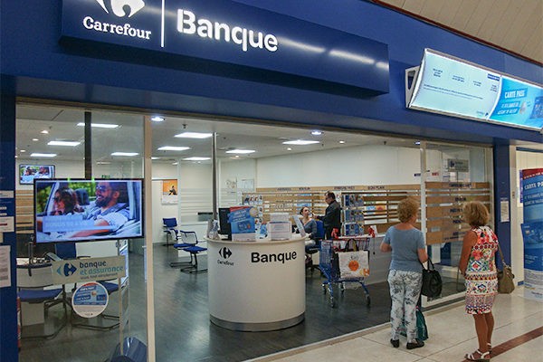 La Carte Carrefour PASS - Avantages et Comment en Faire la Demande